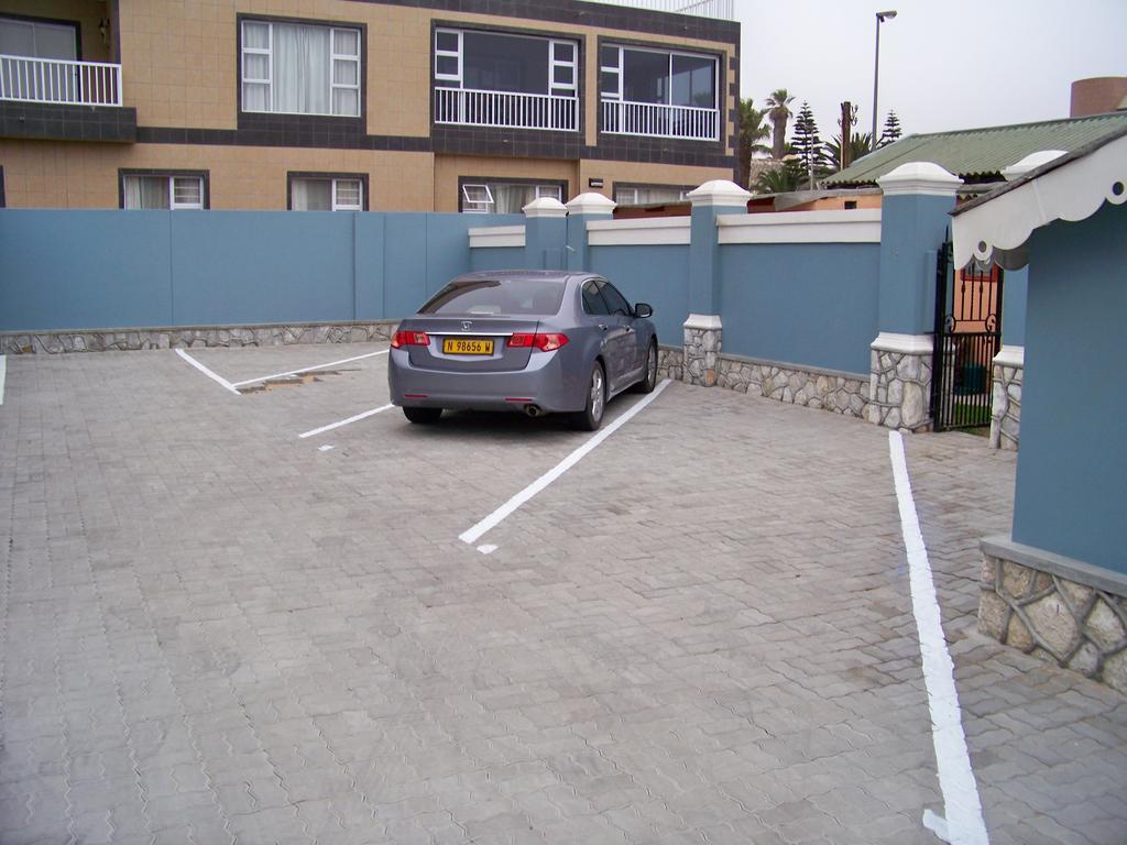 Jetty Self-Catering Hotel Swakopmund Buitenkant foto
